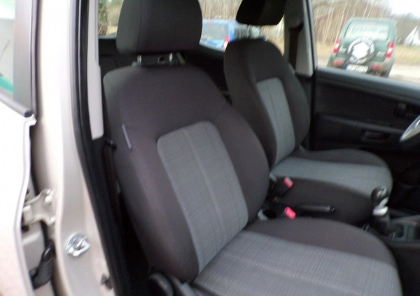 Kia Venga cena 22900 przebieg: 189000, rok produkcji 2010 z Mikołajki małe 466